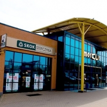 Fasada_slup-rygl _z_drzwiami_Yawal_09