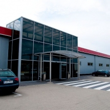 Fasada_slup-rygl _z_drzwiami_Yawal_12